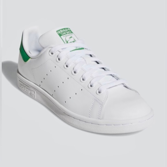 Adidas Stan Smith shoes in white and green Size 6
